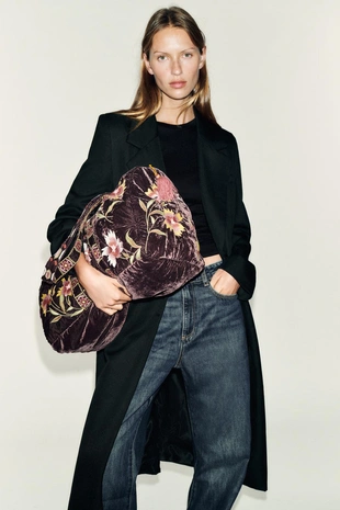 Купить Zara Стеганая бархатная сумка с цветочной вышивкой