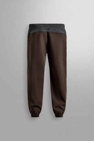 Футбольные брюки из высокотехнологичной ткани в стиле колор-блок- Заказать в России