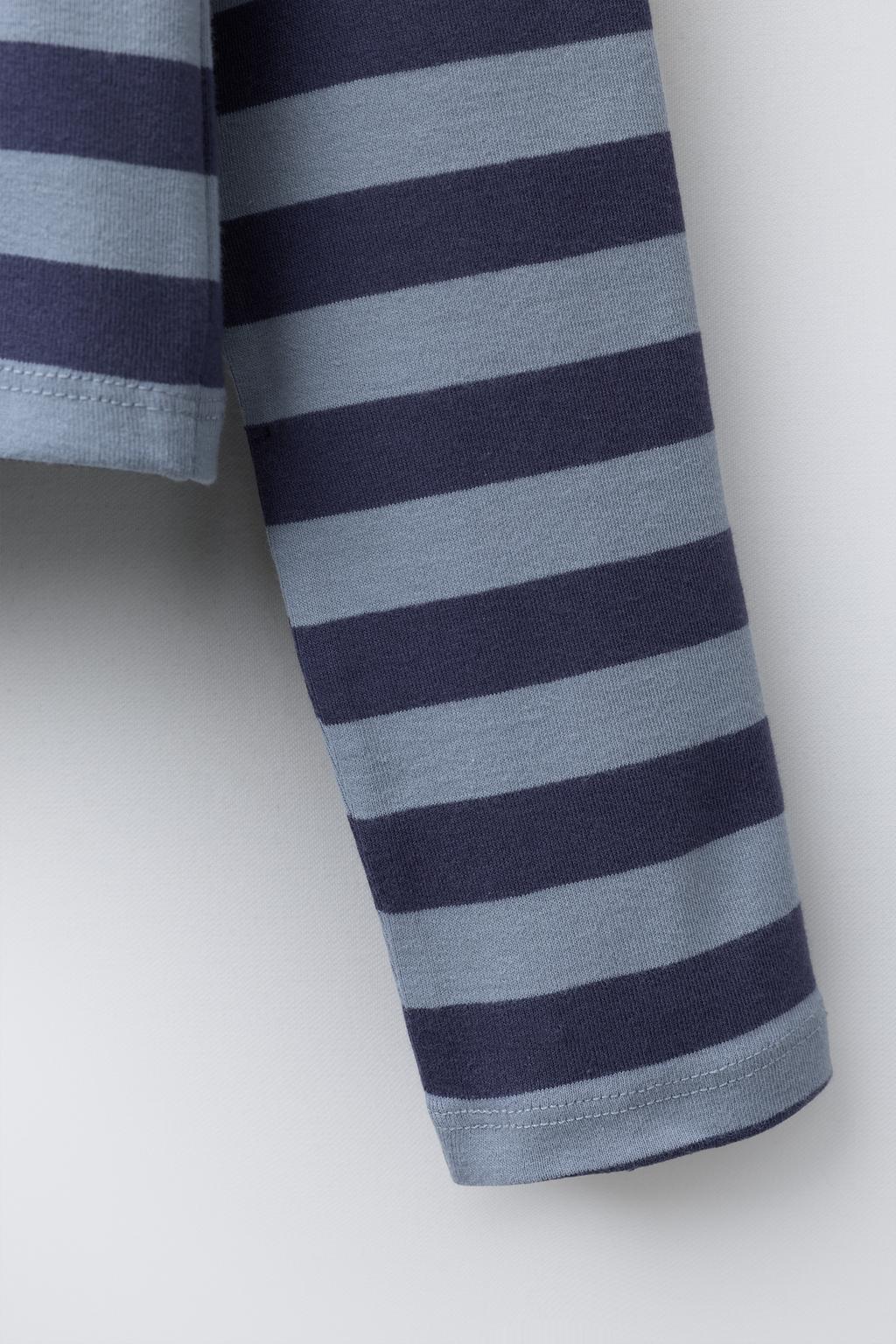 МАЙКА С ВЫШИВКОЙ И ПАЙЕТКАМИ