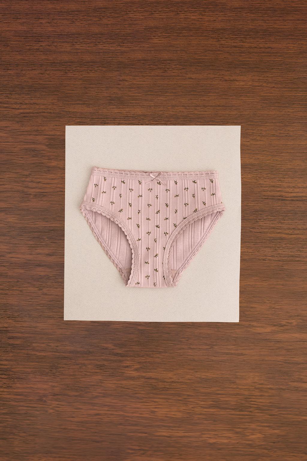 ZARA TIMELESS — НАБОР ИЗ ТРЕХ ТРУСОВ В РУБЧИК