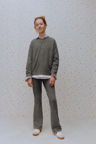 Свитер с мягким контрастным низом- Заказать в России