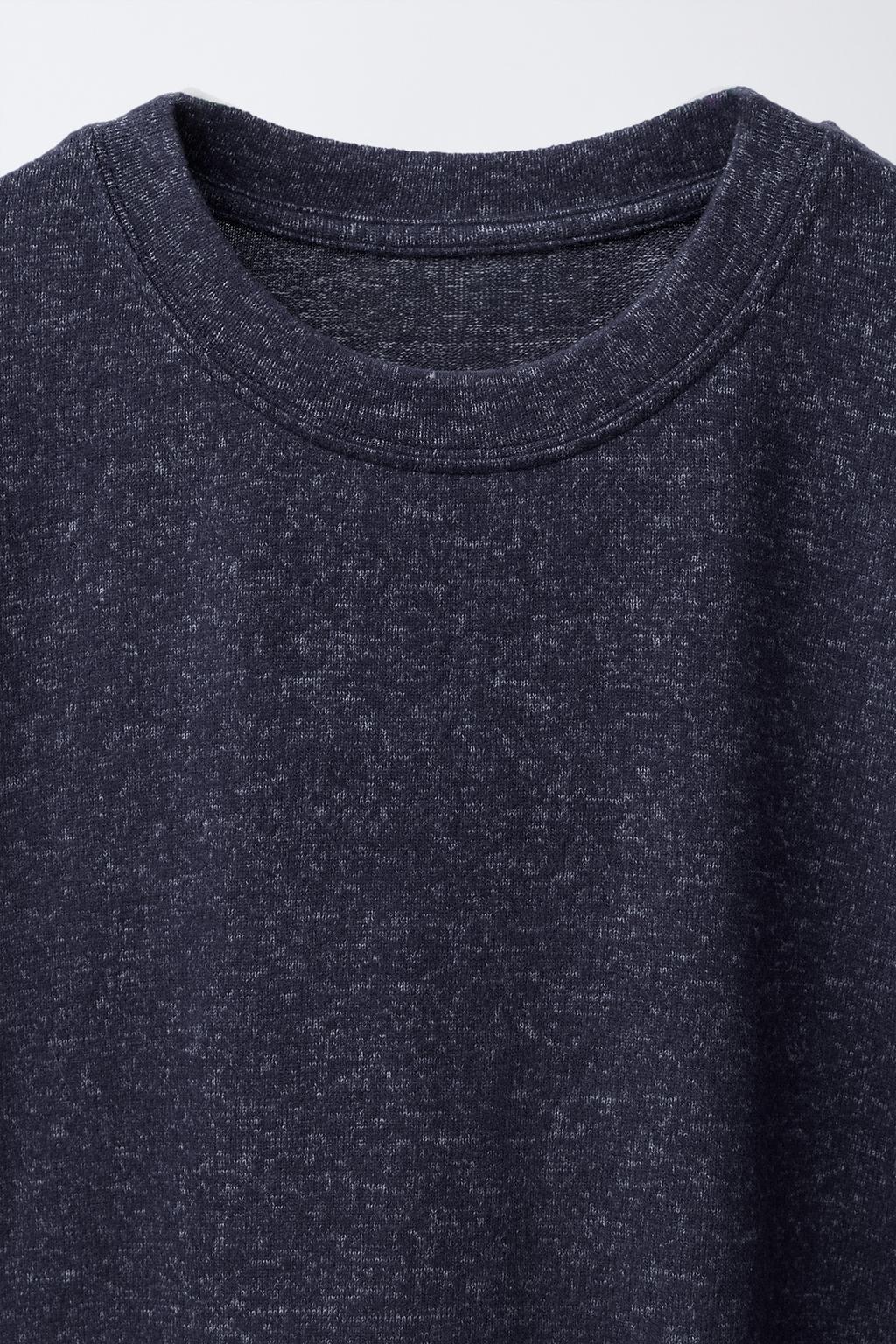 СВИТЕР ИЗ МЯГКОЙ ТКАНИ С КОНТРАСТНЫМИ ДЕТАЛЯМИ