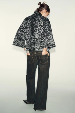 Свитер с широкими рукавами- Заказать в России