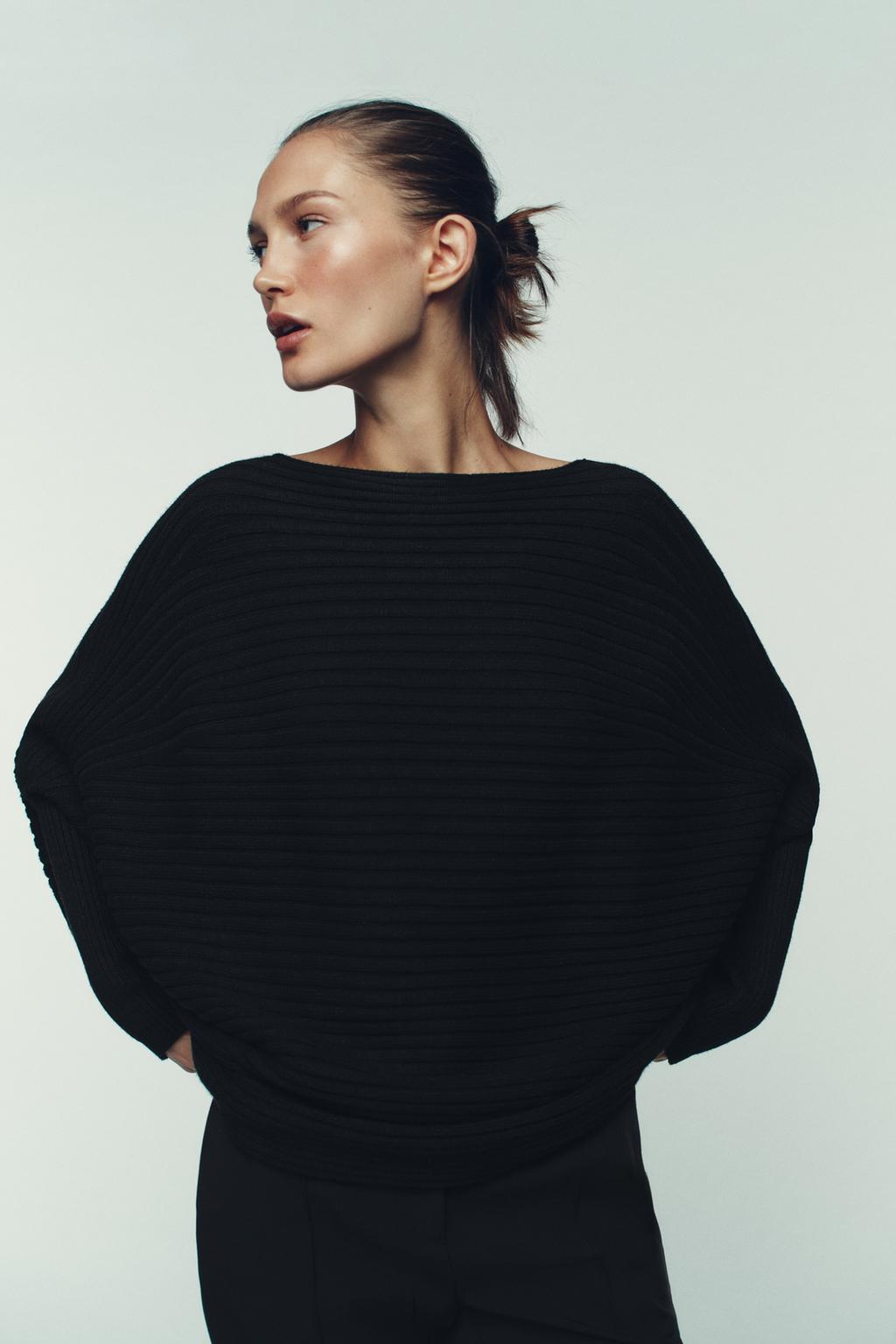 ОБЪЕМНЫЙ СВИТЕР РЕЛЬЕФНОЙ ВЯЗКИ