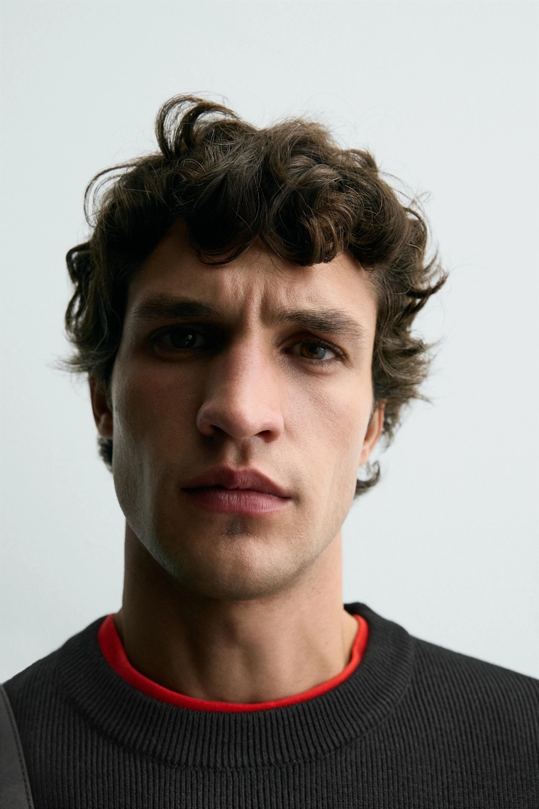 Текстурированный вязаный свитер из шерсти