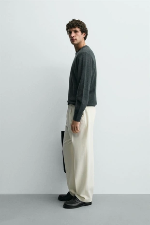 Легкий свитер из шерсти и кашемира