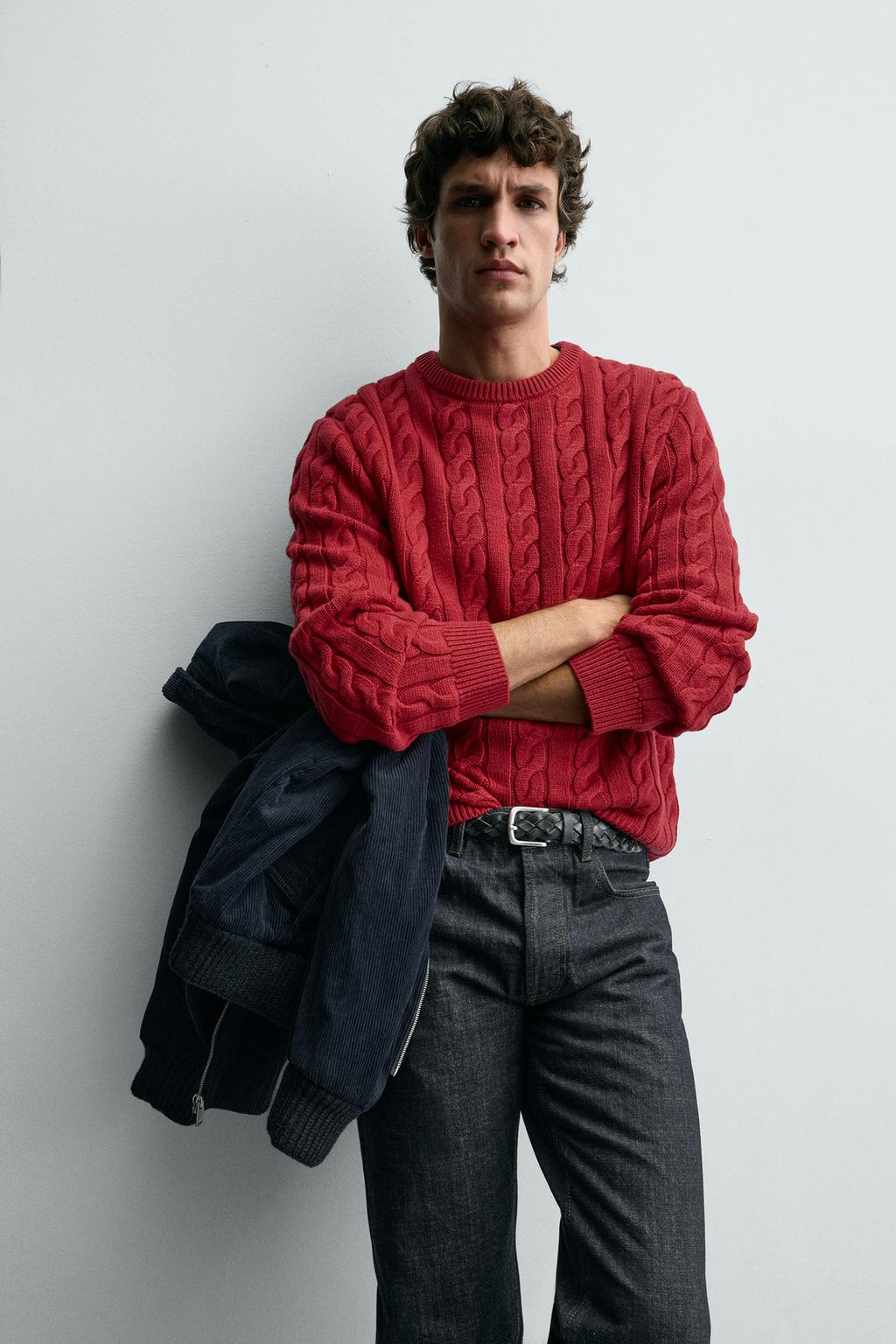 СВИТЕР С УЗОРОМ «КОСЫ»