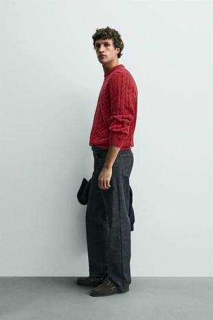 Свитер с узором «косы»- Заказать в России