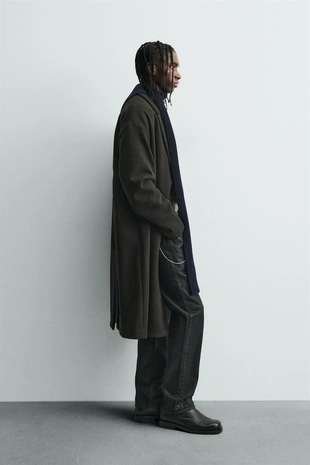 Пальто из рельефной WATER REPELLENT ткани- Заказать в России