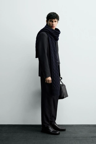 Костюмный блейзер в тонкую полоску- Заказать в России