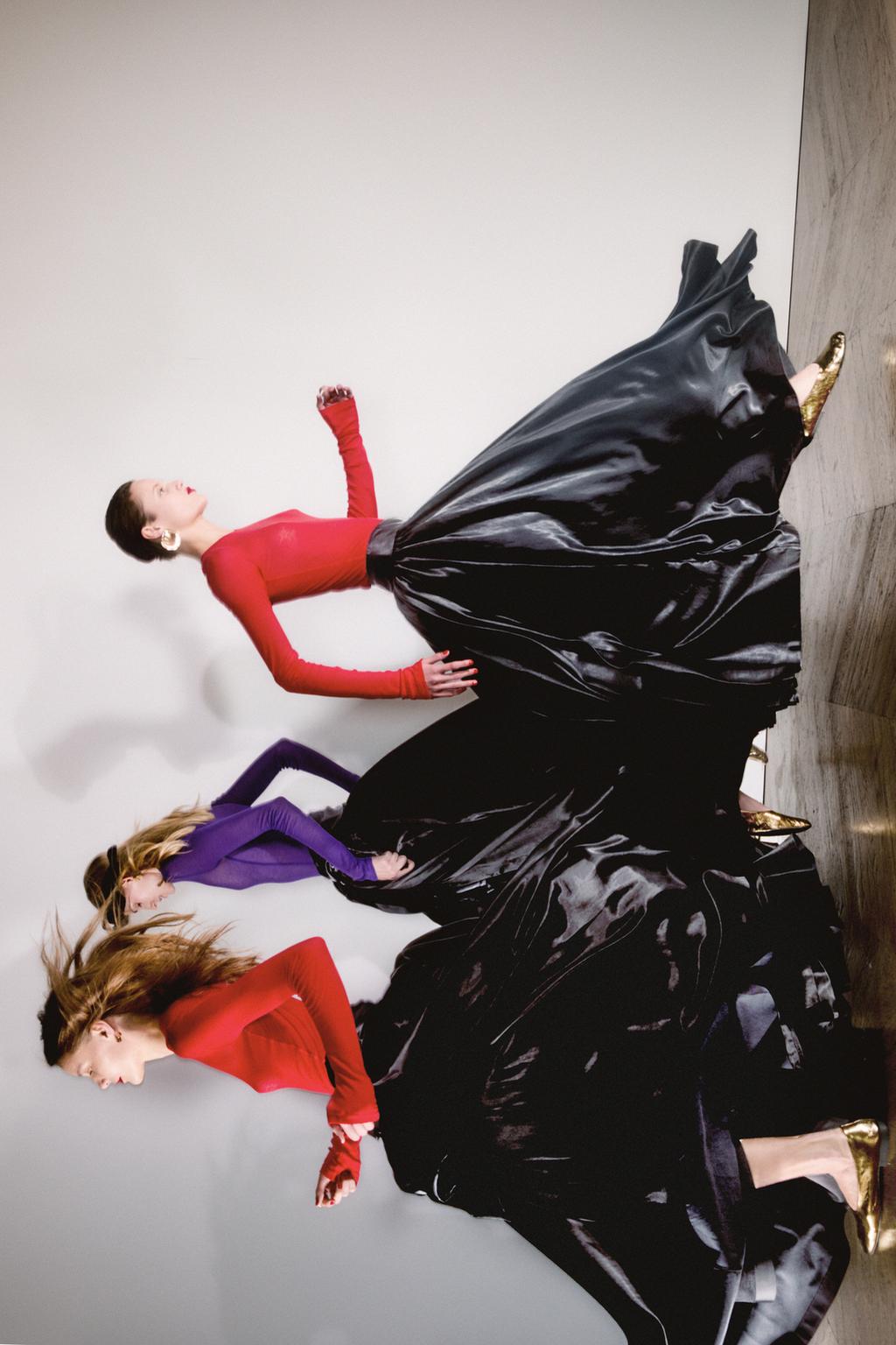 БАЛЕТКИ ИЗ ЛАМИНИРОВАННОЙ КОЖИ