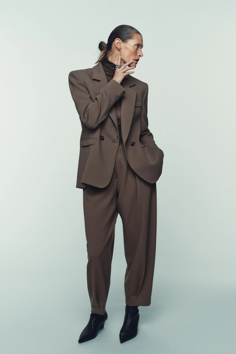 Брюки-морковки с молнией