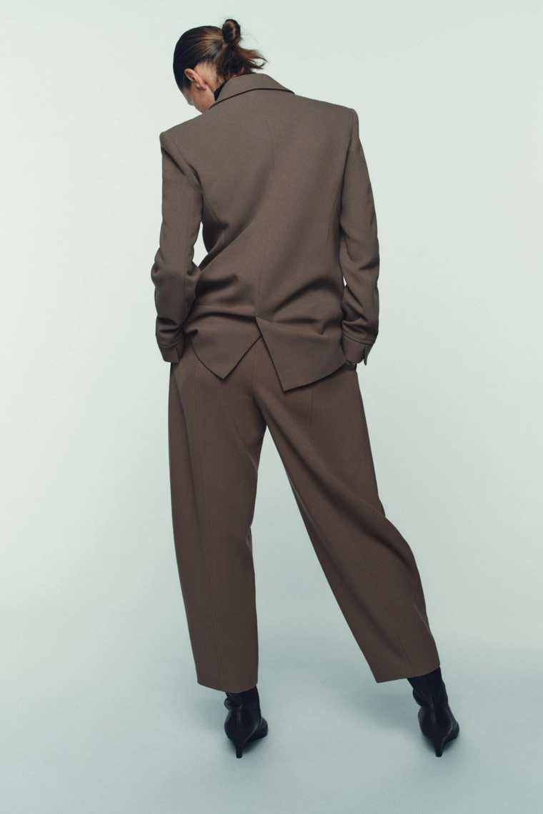 Брюки-морковки с молнией