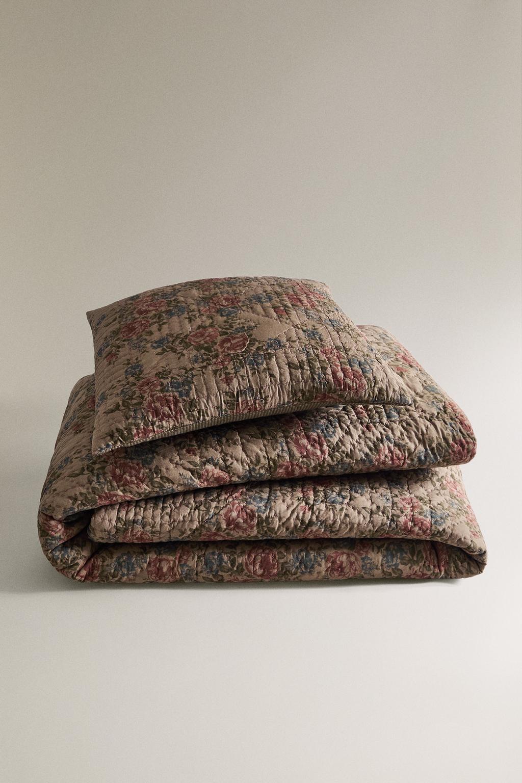 Реверсивное одеяло с цветочным узором