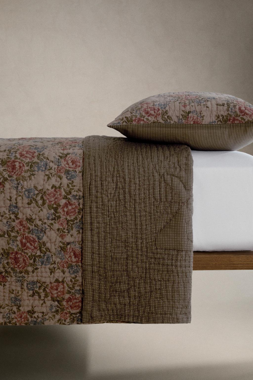 Реверсивное одеяло с цветочным узором