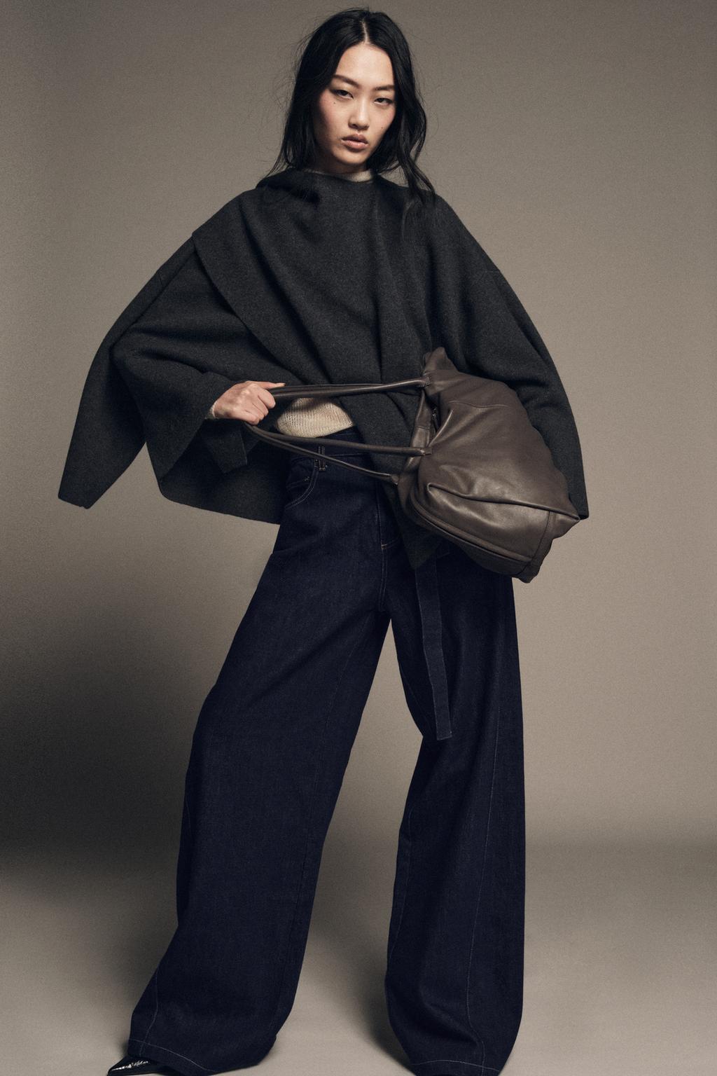 ТРИКОТАЖНАЯ НАКИДКА С ШАРФОМ