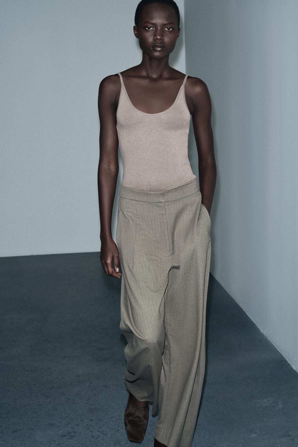 МАЙКА НА БРЕТЕЛЯХ