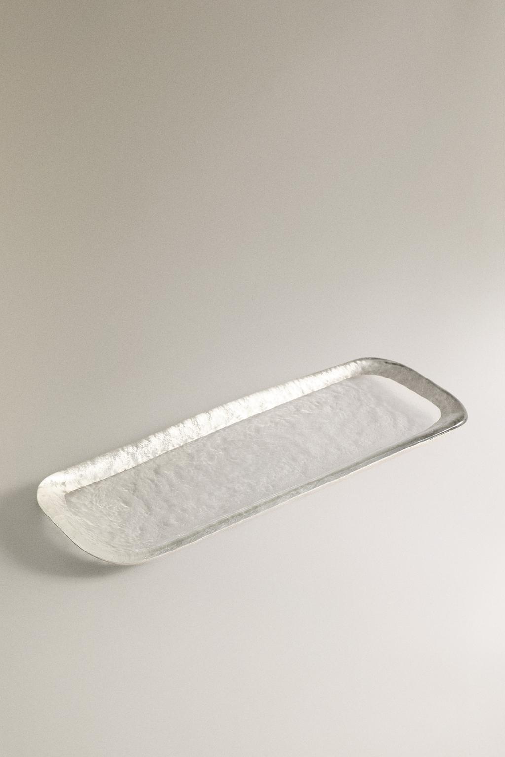 Прямоугольная ваза для подачи из стекла с серебряным ободом