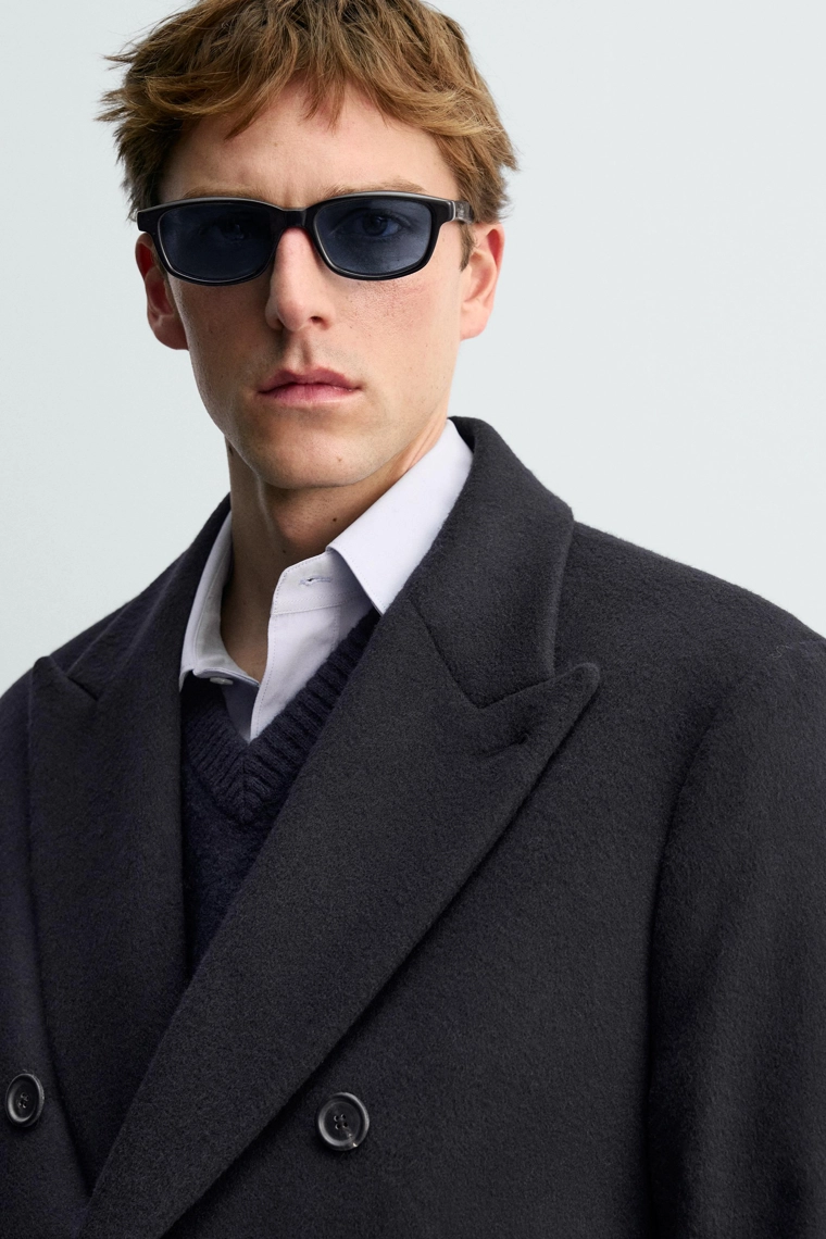 Пальто из шерстяно-кашемирового микса с двубортной застежкой aaron levine x zara