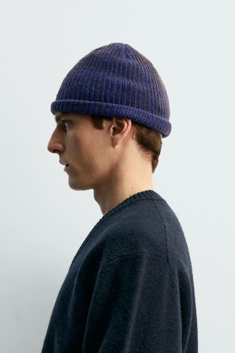 Шерстяная шапка aaron levine x zara