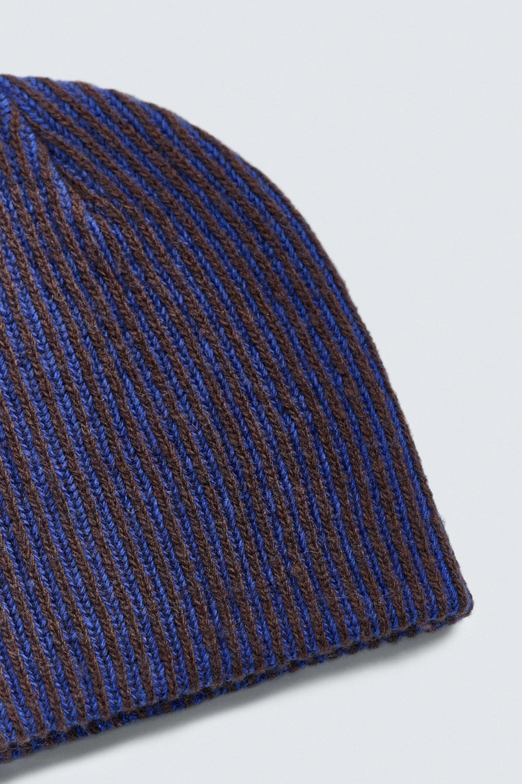 Шерстяная шапка aaron levine x zara