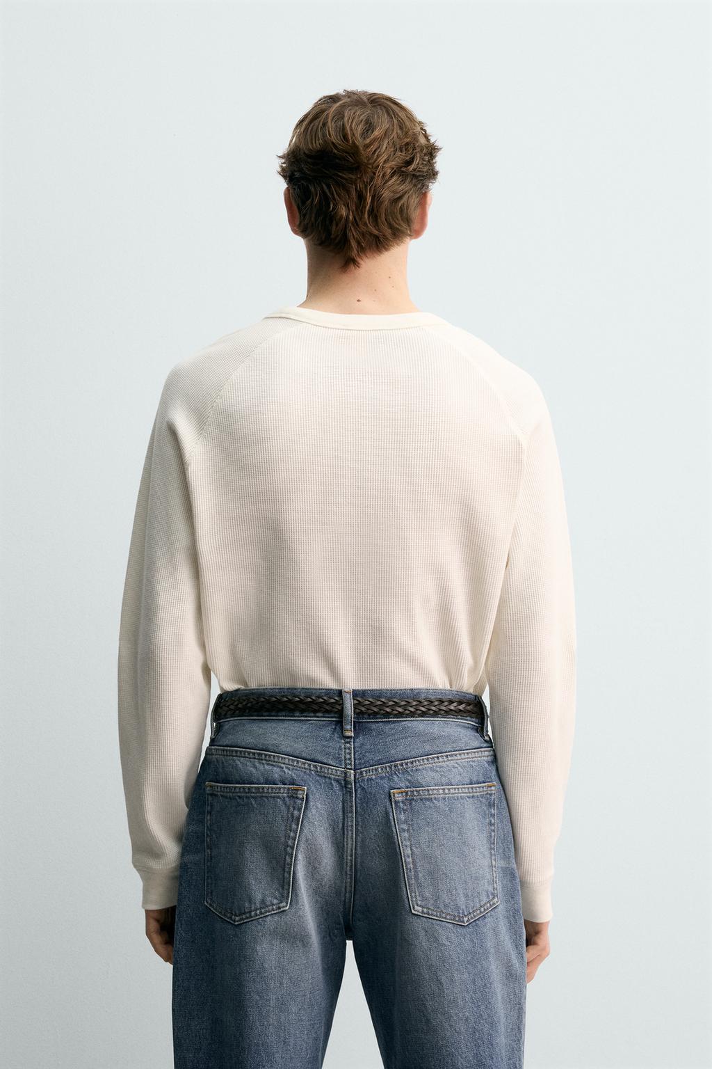 ФУТБОЛКА ИЗ РЕЛЬЕФНОЙ ТКАНИ AARON LEVINE X ZARA