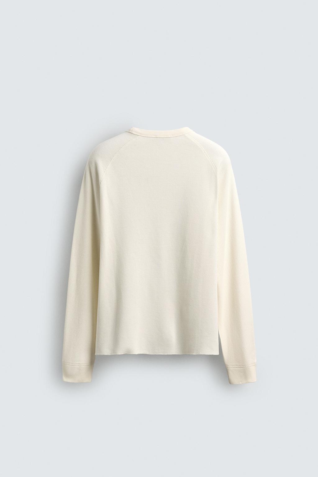 ФУТБОЛКА ИЗ РЕЛЬЕФНОЙ ТКАНИ AARON LEVINE X ZARA