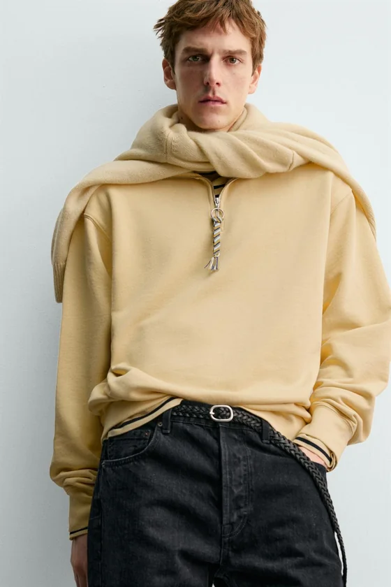 ТОЛСТОВКА С ВОРОТНИКОМ НА МОЛНИИ И ЛЕНТОЙ Zara «Aaron Levine»