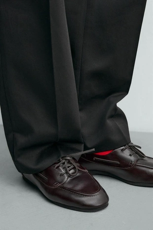 Кожаные топсайдеры AARON LEVINE X ZARA на подошве VIBRAM®- Заказать в России