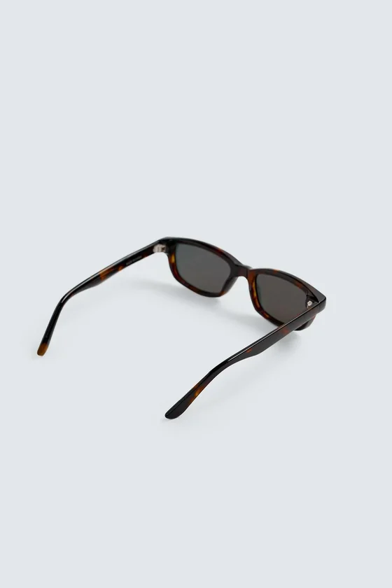 ОВАЛЬНЫЕ СОЛНЦЕЗАЩИТНЫЕ ОЧКИ Zara «Aaron Levine»