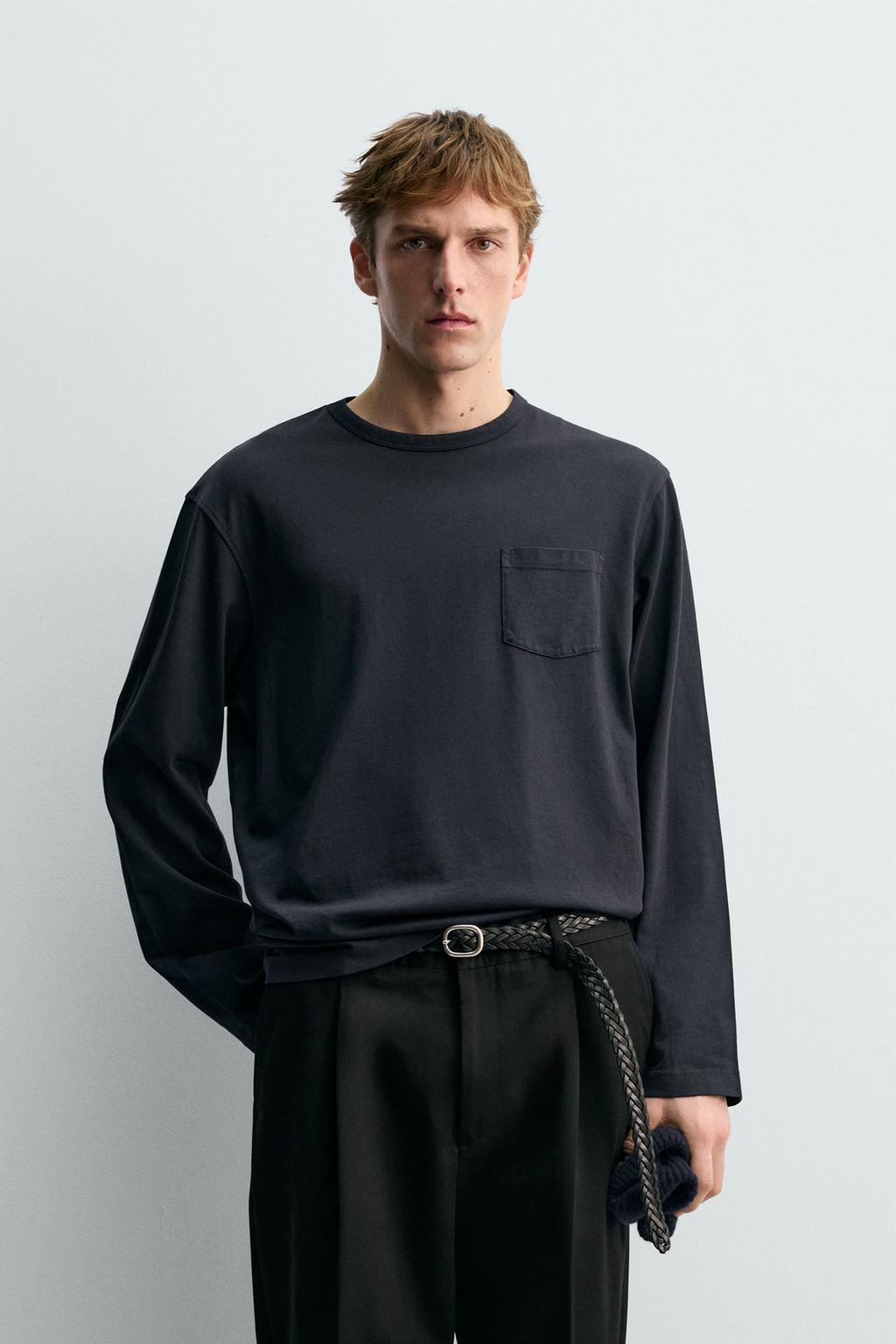 ФУТБОЛКА С ДЛИННЫМИ РУКАВАМИ И НАГРУДНЫМ КАРМАНОМ AARON LEVINE X ZARA