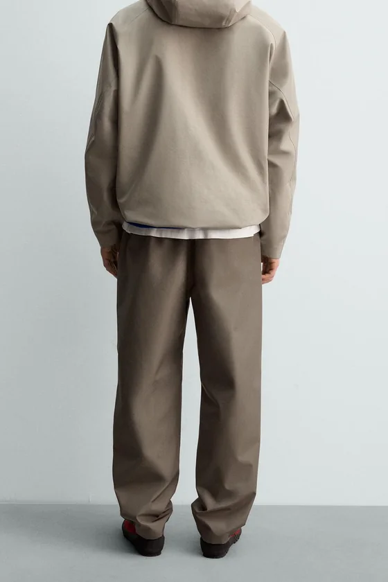 БРЮКИ SHELL ИЗ ВЫСОКОТЕХНОЛОГИЧНОЙ ТКАНИ Zara «Aaron Levine»