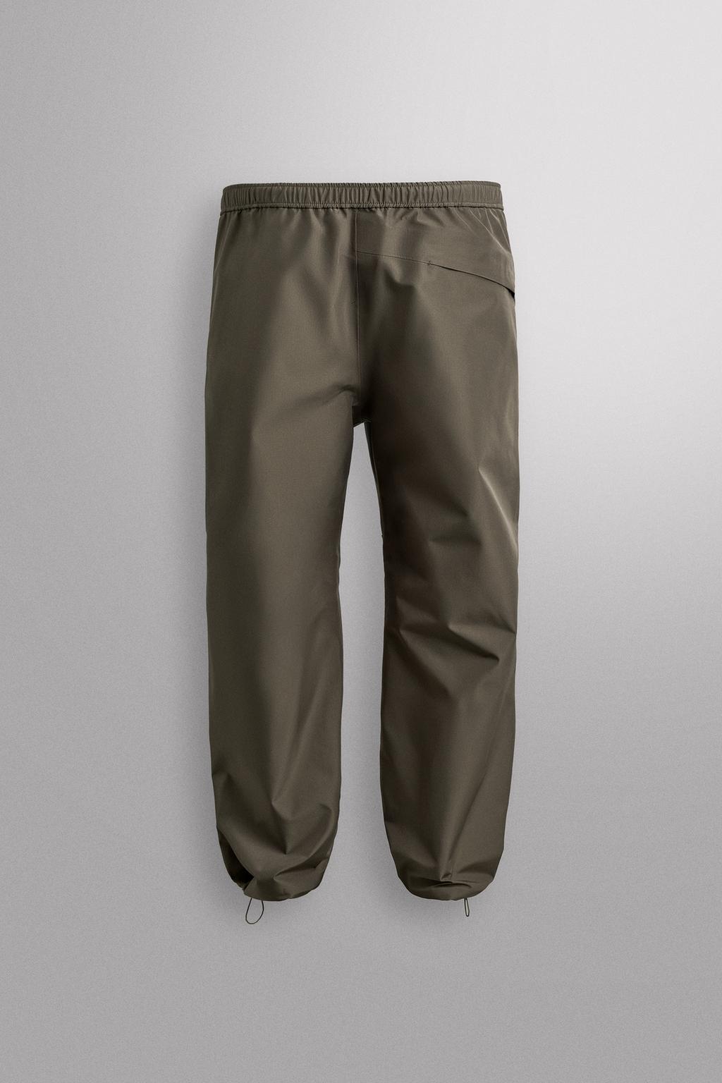 БРЮКИ SHELL ИЗ ВЫСОКОТЕХНОЛОГИЧНОЙ ТКАНИ AARON LEVINE X ZARA