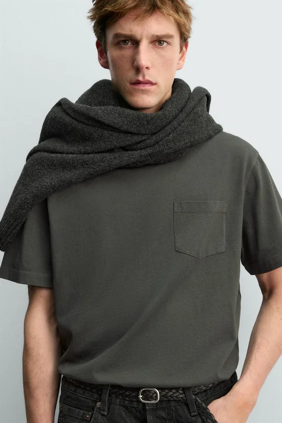 ФУТБОЛКА С КАРМАНОМ Zara «Aaron Levine»
