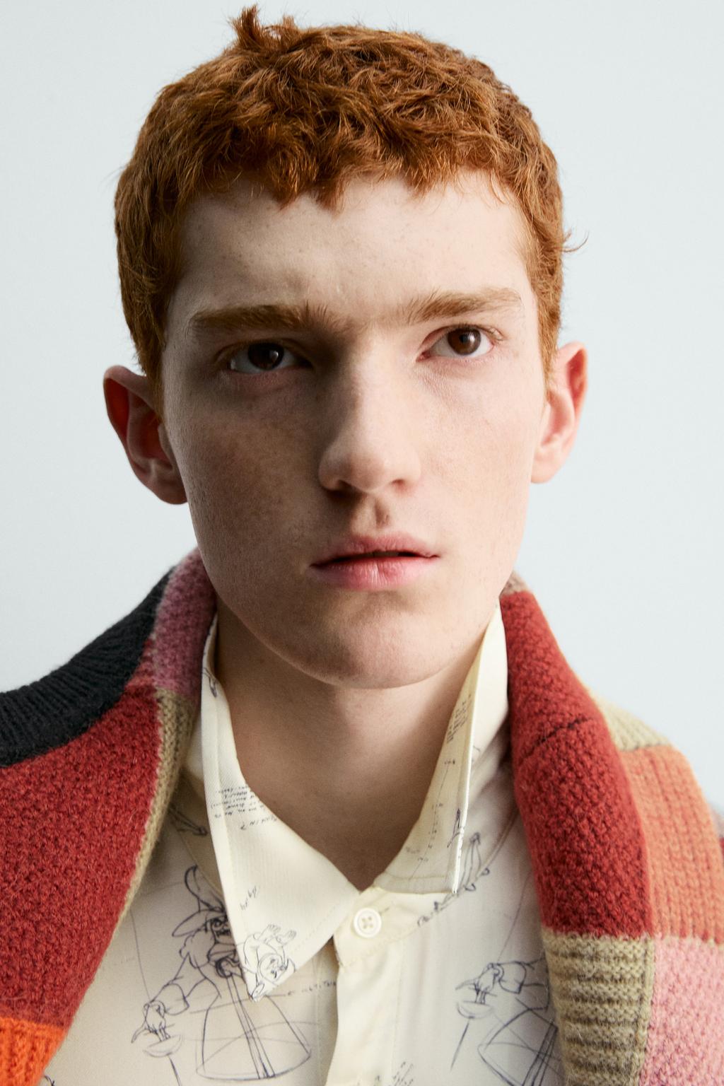 РУБАШКА ИЗ ШЕЛКА И ВИСКОЗЫ С ПЕРСОНАЖАМИ ПИТЕРА ПЭНА — HARRY LAMBERT FOR ZARA