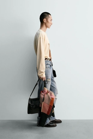 Футболка NANA из «питера пэна» HARRY LAMBERT FOR ZARA X DISNEY- Заказать в России