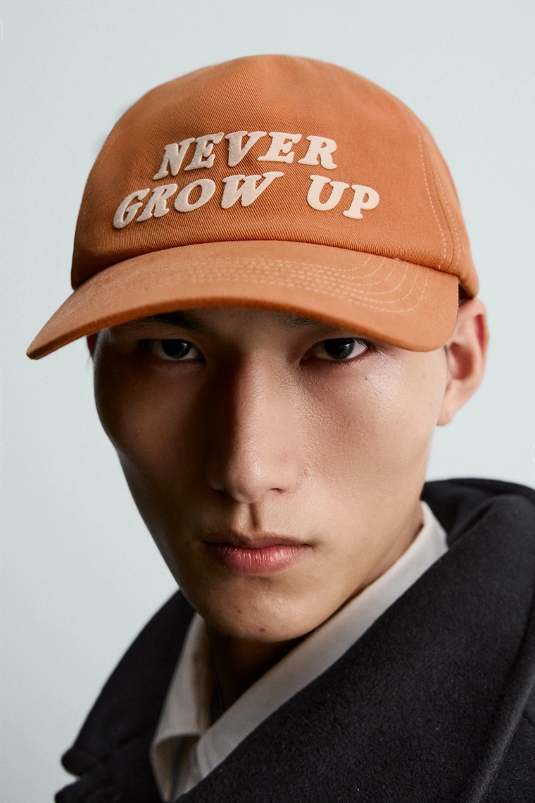 Кепка с текстовым принтом peter pan harry lambert для zara x disney