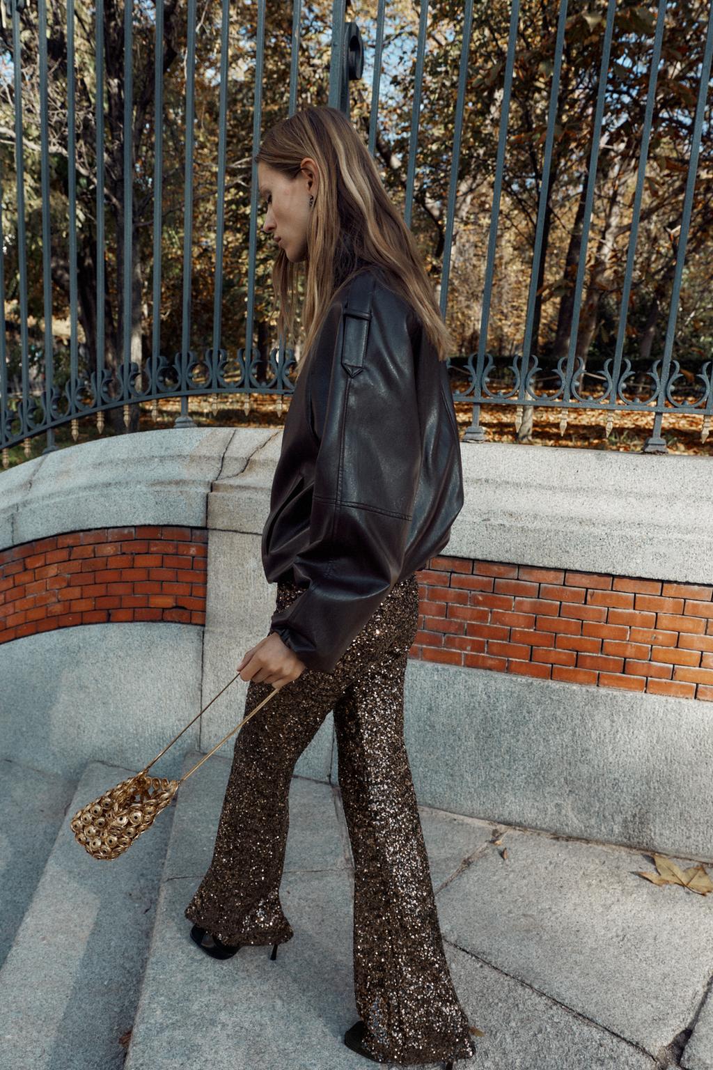 ЛЕГИНСЫ FLARE С ПАЙЕТКАМИ