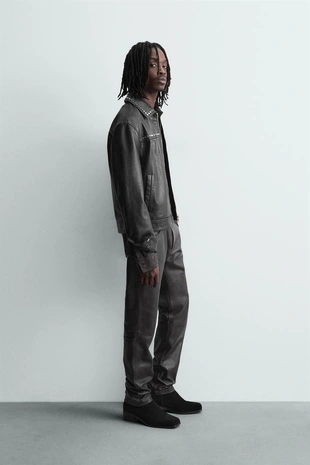 Кожаная куртка с заклепками- Заказать в России