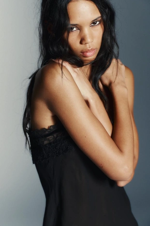 Комбинированный топ из жоржета с бантами- Заказать в России