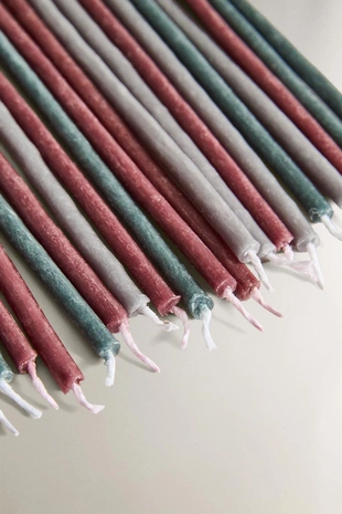 Набор из 20 длинных ароматизированных свечей с базиликовым ароматом- Заказать в России