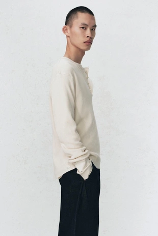 Рубашка с воротником HENLEY из вафельного трикотажа SOSHIOTSUKI X ZARA- Заказать в России