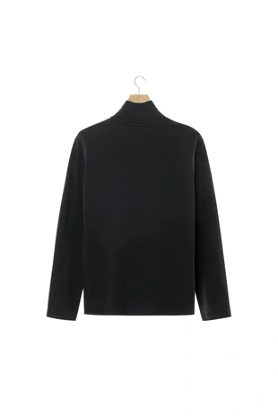 Футболка с воротником-стойкой- Заказать в России