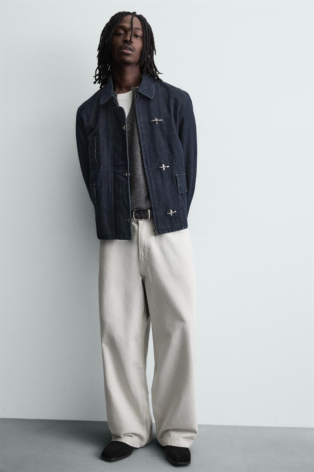 ДЖИНСОВАЯ КУРТКА С ТОГГЛАМИ