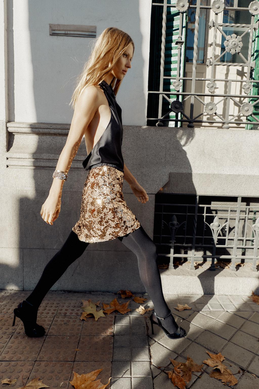 МИНИ-ЮБКА С ПАЙЕТКАМИ