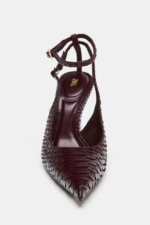 Туфли-слингбэки на танкетке с рельефным узором- Заказать в России