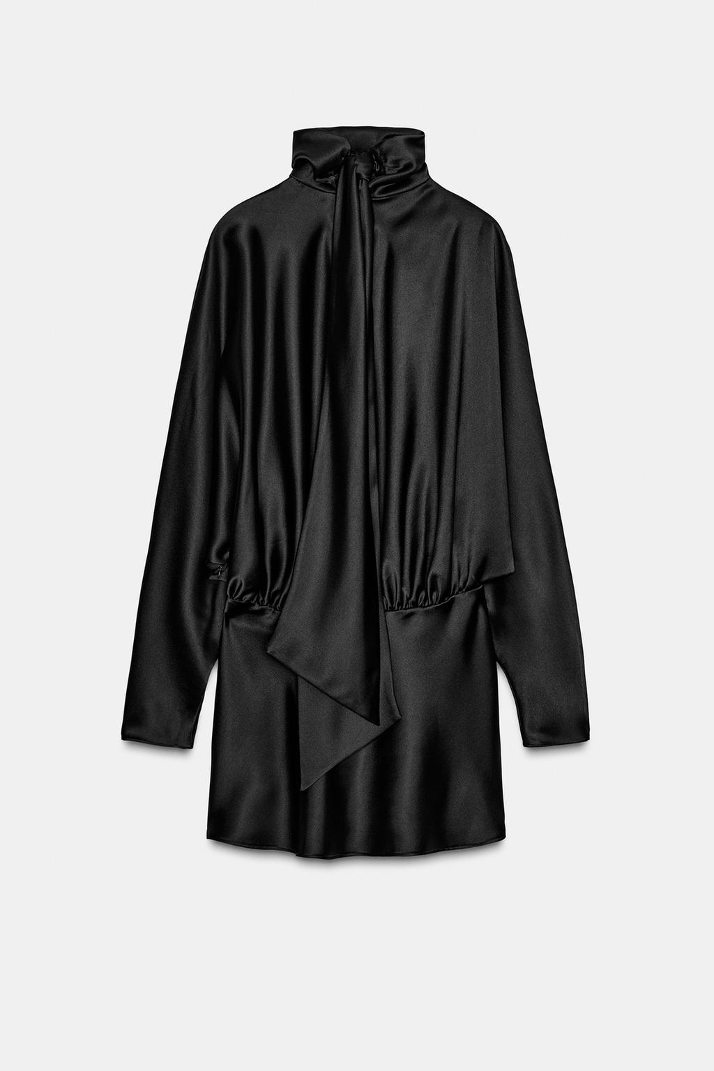 КОРОТКОЕ АТЛАСНОЕ ПЛАТЬЕ С ШАРФОМ