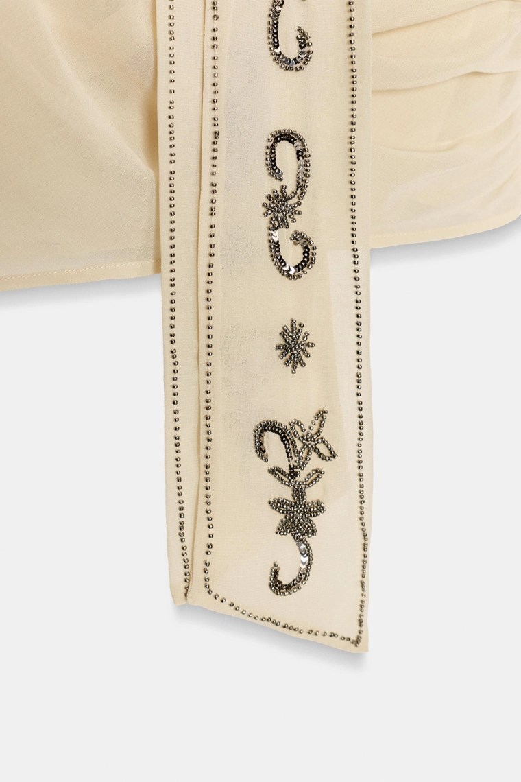 Рубашка из георгетты с бисером