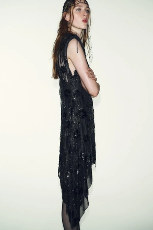 Мини-платье асимметричного кроя с пайетками- Заказать в России