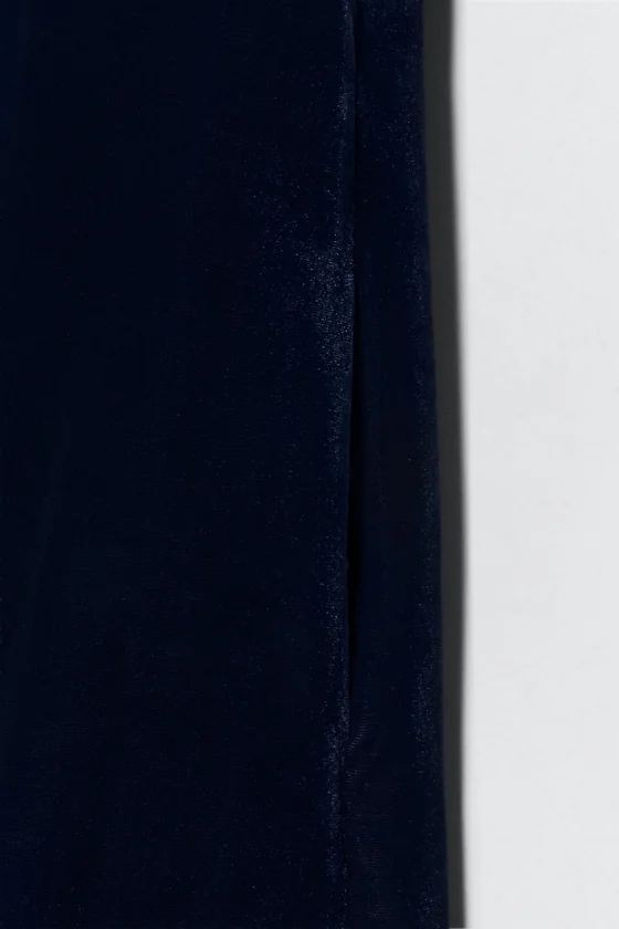 Платье из велюра Zara «Soshiotsuki»